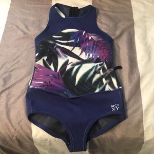 Roxy neoprene suit